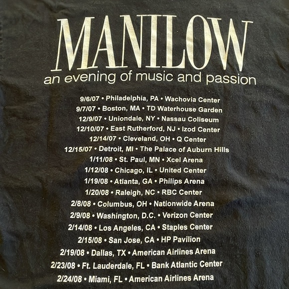 BARRY MANILOW 2007/08 CONCERT TEE - Picture 4 of 7